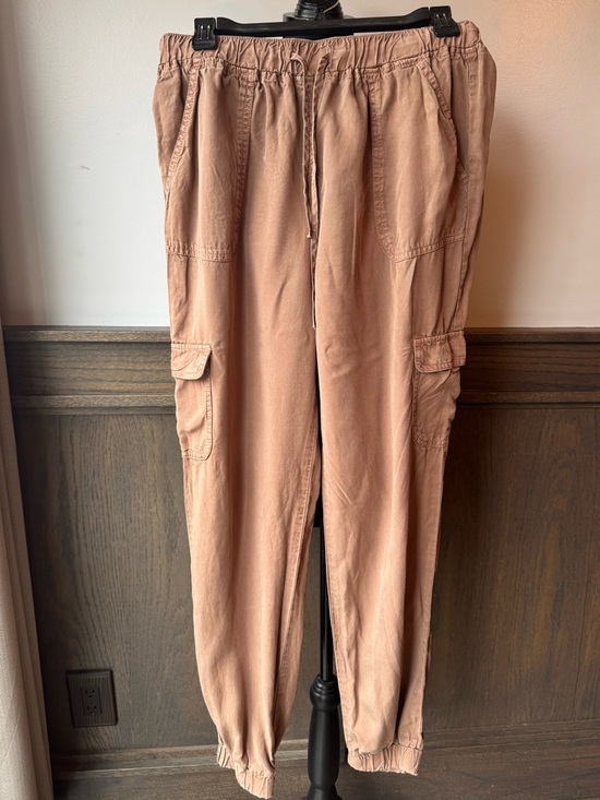 Love Tree Pants - Love Tree Women's Tan Cargo drawstring joggers Large